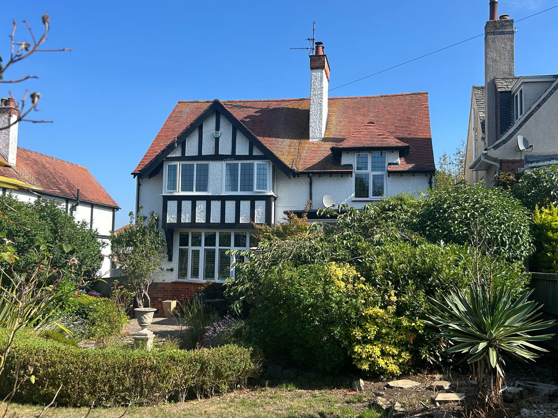Shardeloes Road, Skegness, PE25 3AA