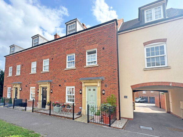 Lewis Close, Kempston, Bedford, MK42