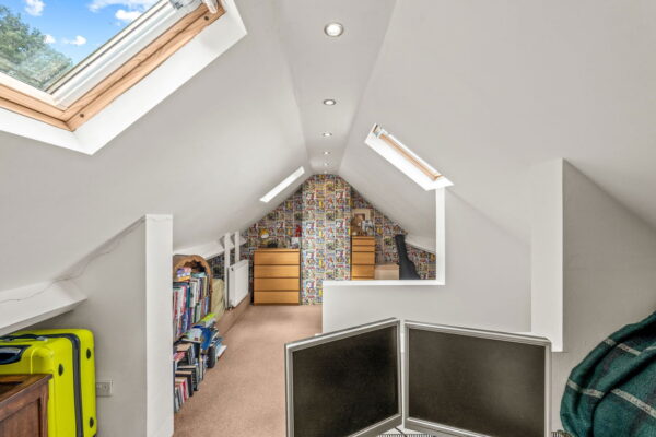 Mosswood Crescent, Nottingham, Nottinghamshire, NG5 5SW