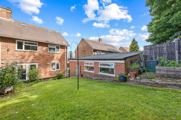 Mosswood Crescent, Nottingham, Nottinghamshire, NG5 5SW