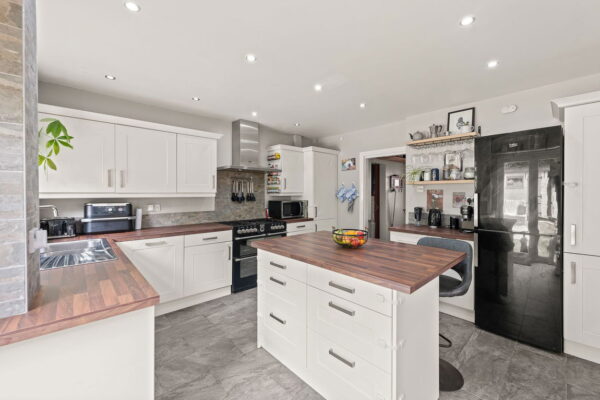 Ashworth Crescent, Mapperley, Nottingham, NG3 6BX