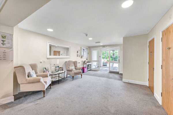 Whyburn Court, Nottingham Road, Hucknall, Nottingham, Nottinghamshire, NG15 7QE