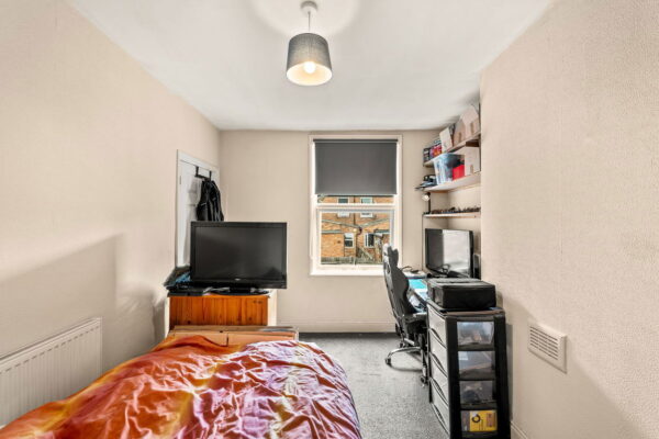 Sedgley Avenue, Nottingham, Nottinghamshire, NG2 4HZ