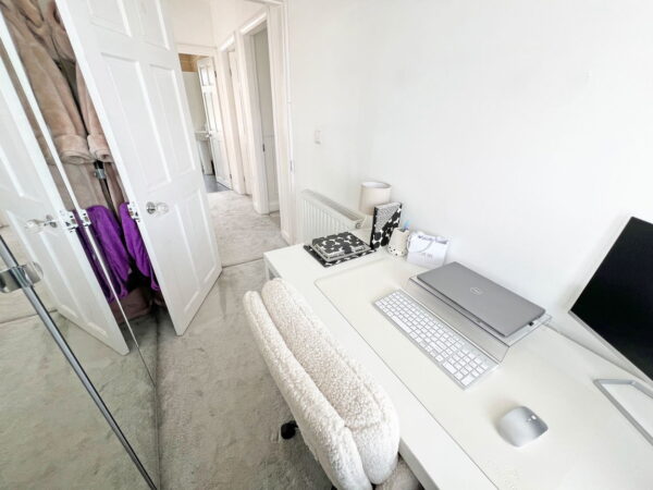 Willow Park Drive, Wigston, LE18 1EB