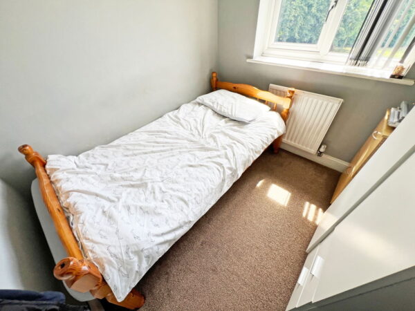 Meadowsweet Road, Hamilton, Leicester, LE5 1TP