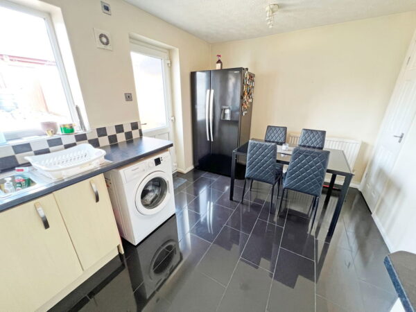 Meadowsweet Road, Hamilton, Leicester, LE5 1TP