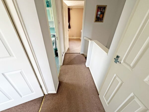 Meadowsweet Road, Hamilton, Leicester, LE5 1TP