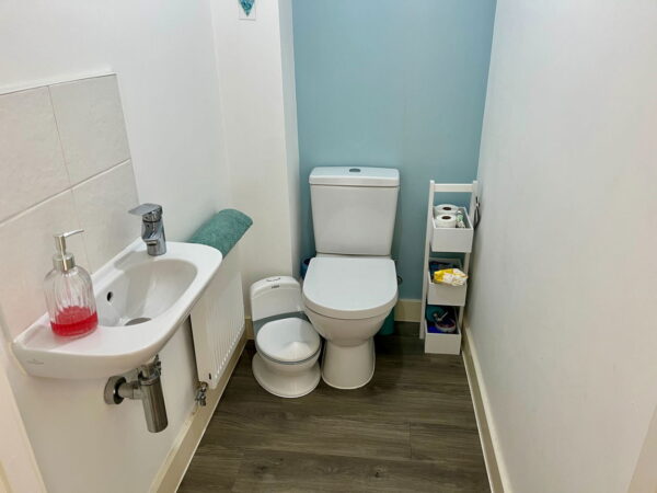 Spring Court Green Hedge Lane, Queniborough, Leicester, LE7 3AG