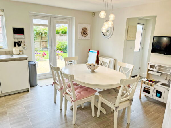 Daisy Close, Queniborough, Leicester, Leicestershire, LE7 3AD
