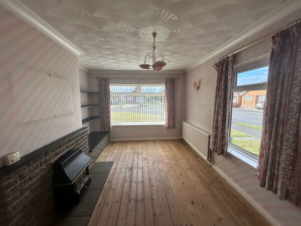 Perth Close, Skegness, Lincolnshire, PE25 2HY