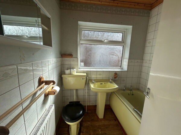 Perth Close, Skegness, Lincolnshire, PE25 2HY