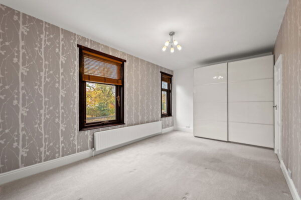 Porchester Road, Nottingham, NG3 6HE