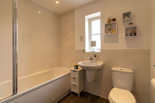 Harvest Close, Weldon, Corby, Northamptonshire, NN17 3LE