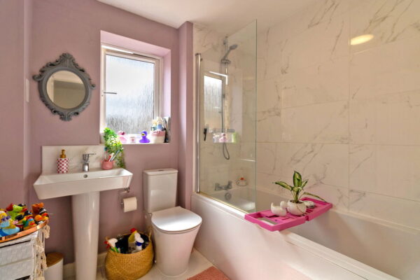 Prunus Drive, Wellingborough, NN8 1GE