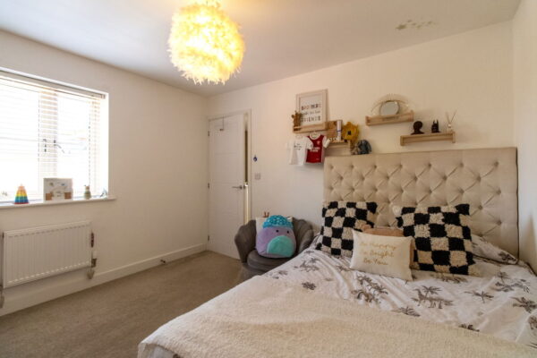 Harvest Close, Weldon, Corby, Northamptonshire, NN17 3LE