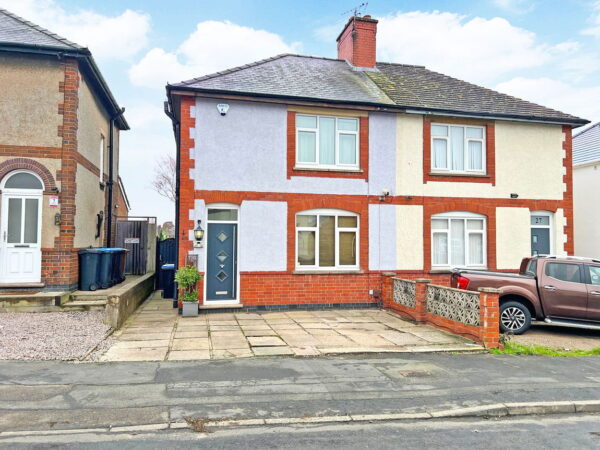 Woodland Avenue, Burbage, Hinckley, LE10 2BD
