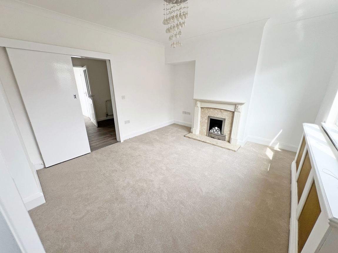 Woodland Avenue, Burbage, Hinckley, LE10 2BD