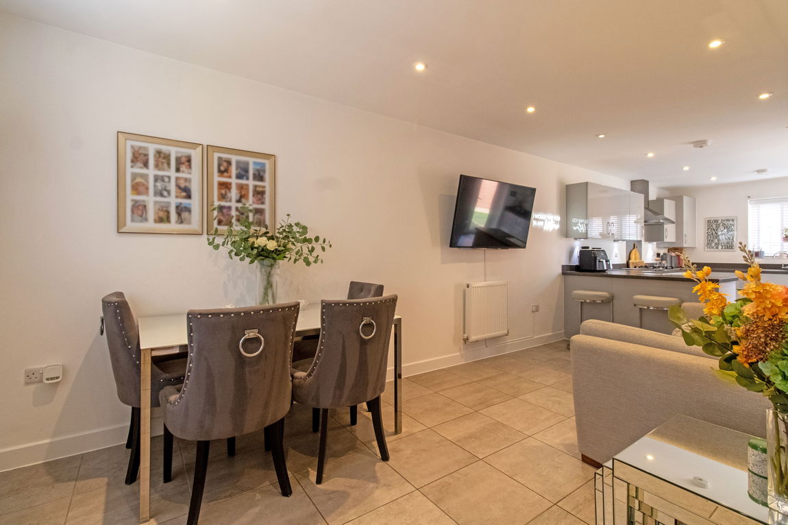 Harvest Close, Weldon, Corby, Northamptonshire, NN17 3LE