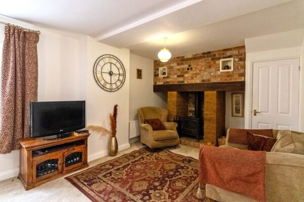 Hospital Hill, Rothwell, Kettering, Northamptonshire, NN14 6BN