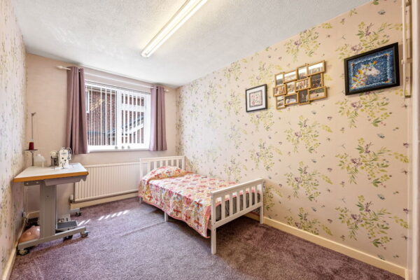 Cuillin Close, Nottingham, Nottinghamshire, NG5 5EH