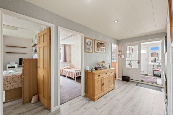 Cuillin Close, Nottingham, Nottinghamshire, NG5 5EH