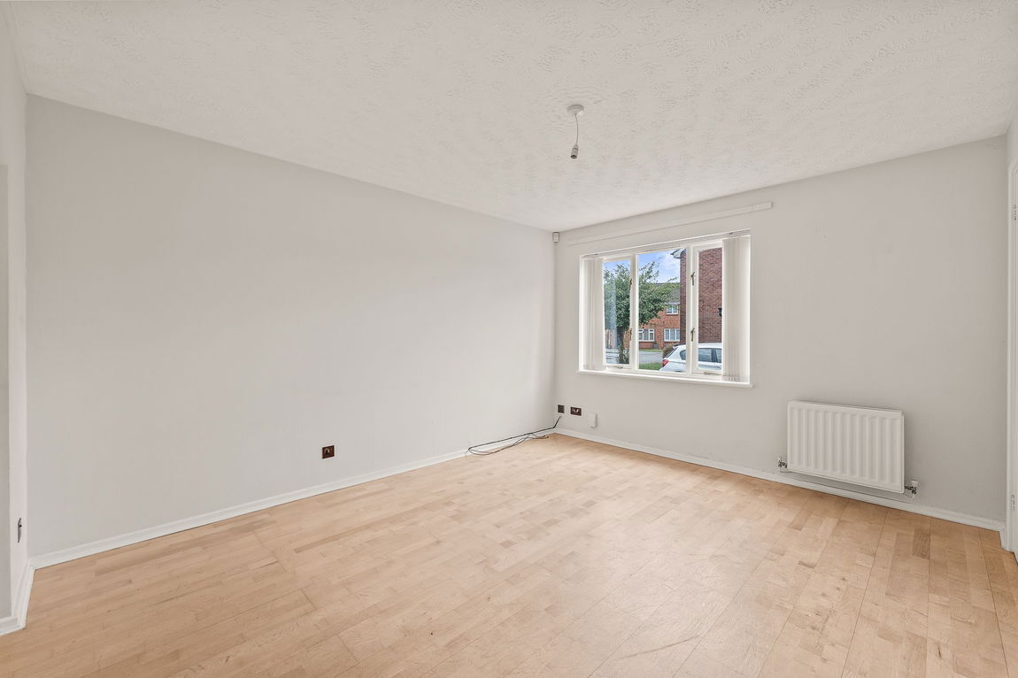 Silver Birch Close, Nottingham, Nottinghamshire, NG6 8PY