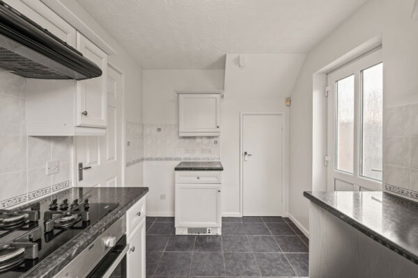 Silver Birch Close, Nottingham, Nottinghamshire, NG6 8PY