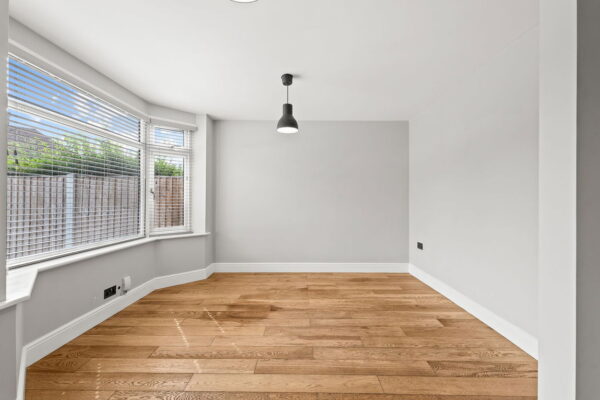 Hadbury Road, Nottingham, Nottinghamshire, NG5 1JZ