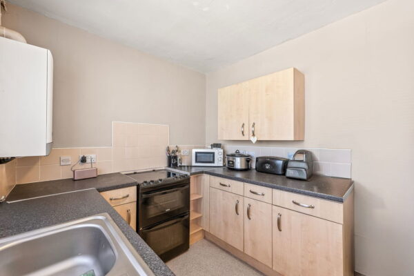 Wyrale Drive, Nottingham, Nottinghamshire, NG8 6NL