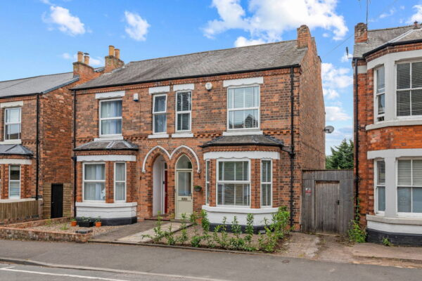 Conway Road, Carlton, Nottingham, Nottinghamshire, NG4 2PX