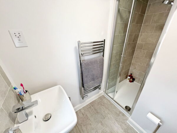 Davies Close, Coalville, LE67 2LG