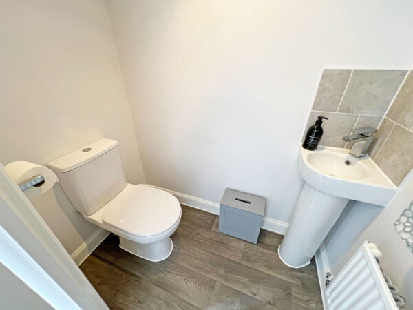 Davies Close, Coalville, LE67 2LG