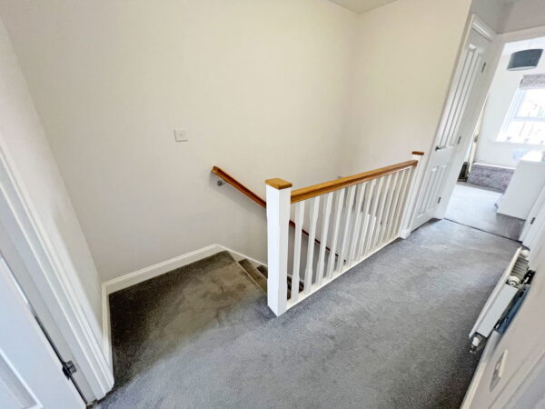 Davies Close, Coalville, LE67 2LG