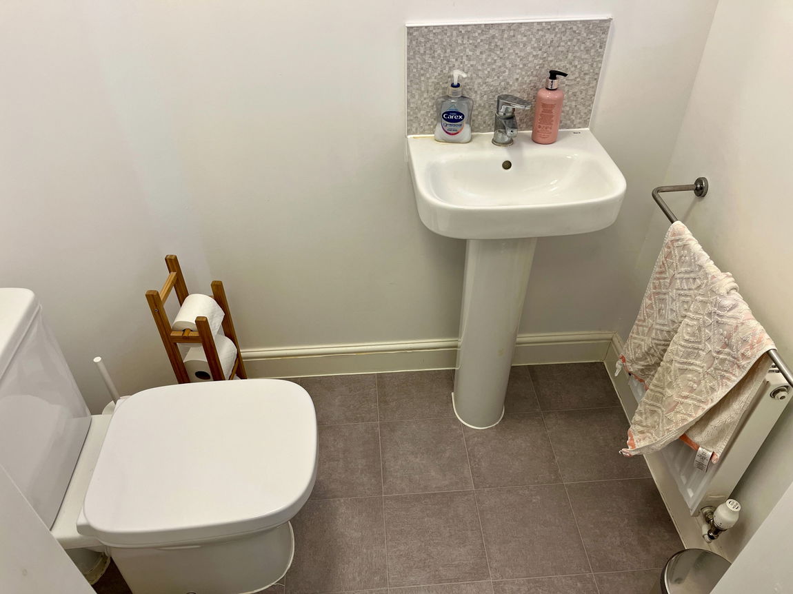 Ashmount Close, Leicestershire, LE11 2BJ