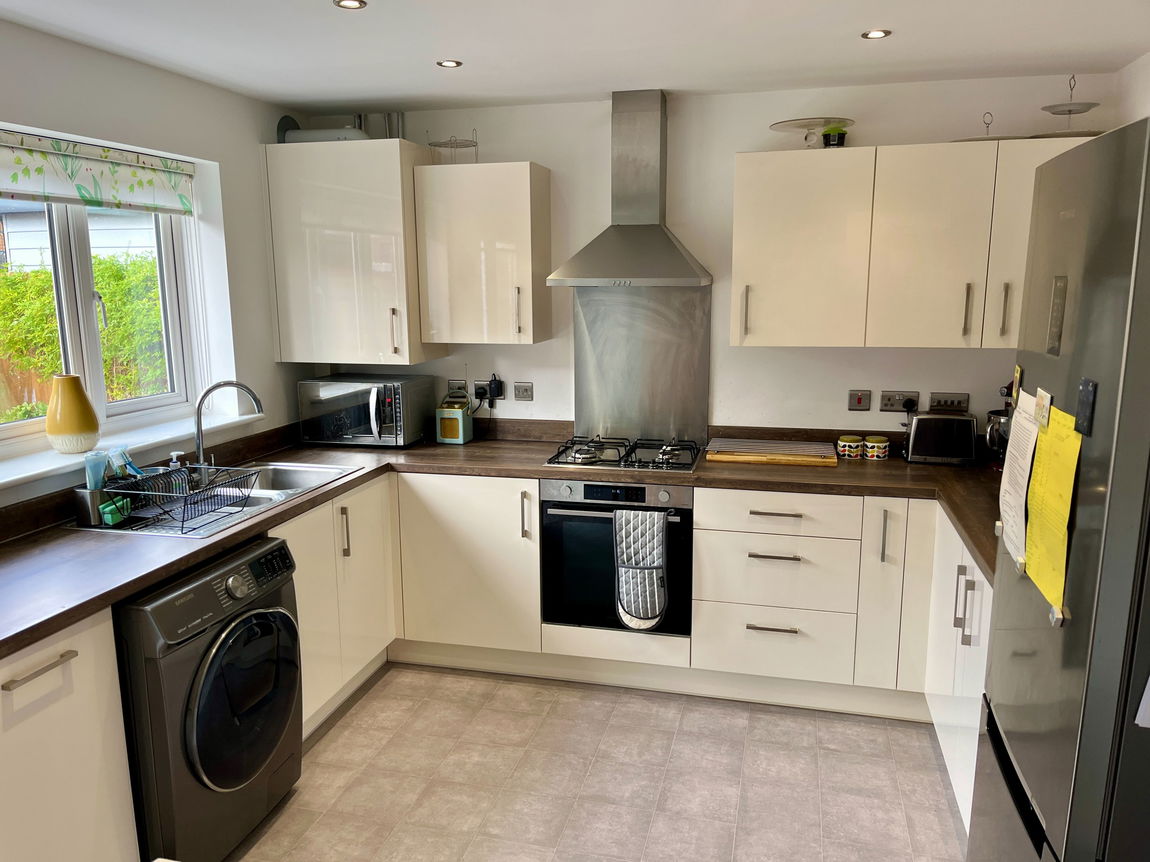 Ashmount Close, Leicestershire, LE11 2BJ