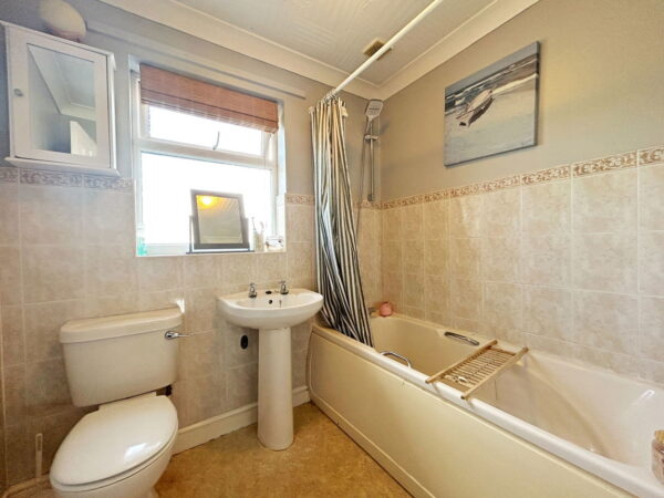 St. Edmunds Close, Wainfleet St. Mary, Skegness, PE24 4ER