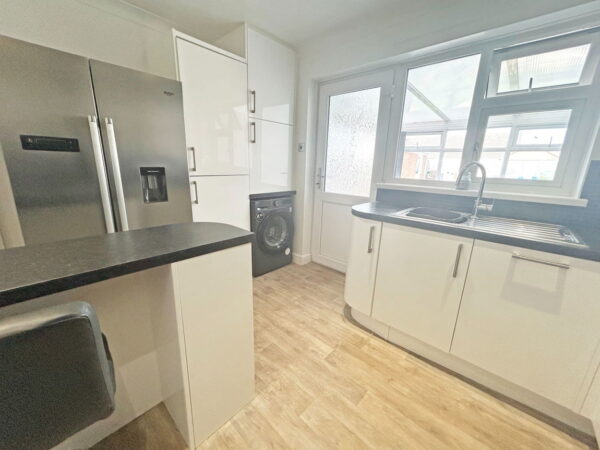 Lynn Well Close, Skegness, Lincolnshire, PE25 1DS