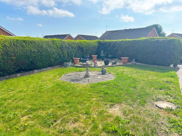 Lynn Well Close, Skegness, Lincolnshire, PE25 1DS