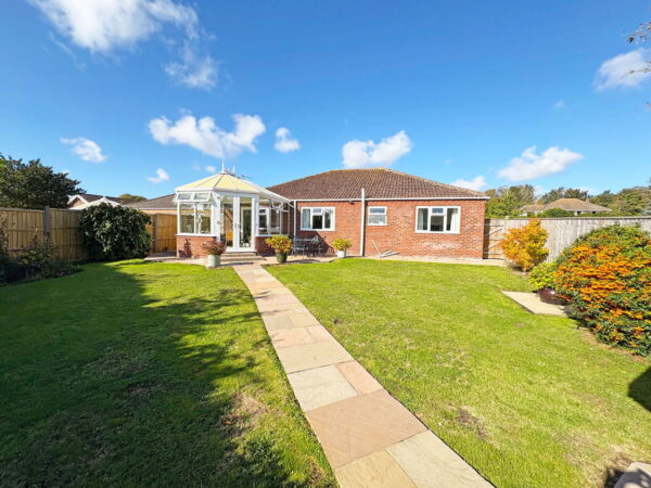 6 The Paddocks, Burgh Le Marsh, Lincolnshire, PE24 5DS