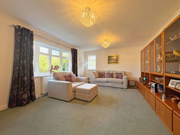 6 The Paddocks, Burgh Le Marsh, Lincolnshire, PE24 5DS