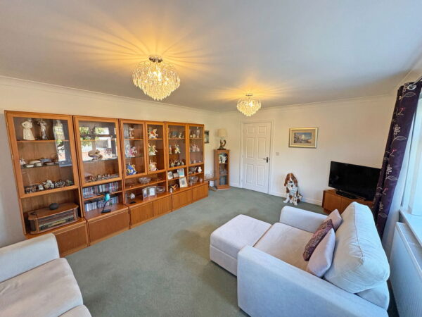 6 The Paddocks, Burgh Le Marsh, Lincolnshire, PE24 5DS