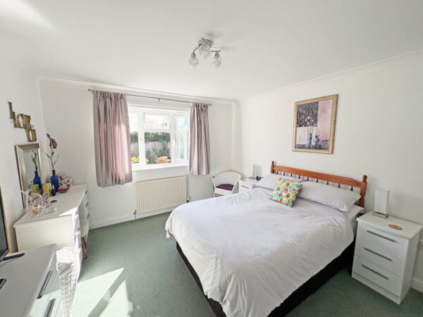6 The Paddocks, Burgh Le Marsh, Lincolnshire, PE24 5DS
