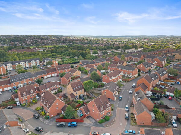Mardling Avenue, Nottingham, NG5 5UG