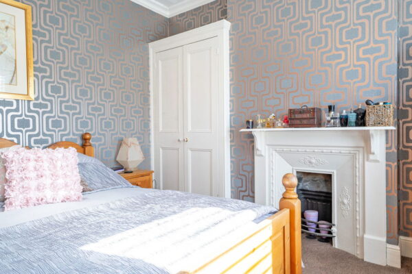 Campbell Road, Bedford, Bedfordshire, MK40 3DD