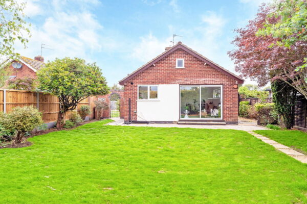 Glebe Road Queniborough Leicestershire LE7 3FH