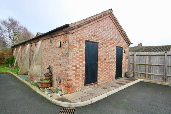 Hind Close, Kinoulton, Nottinghamshire, NG12 3UN