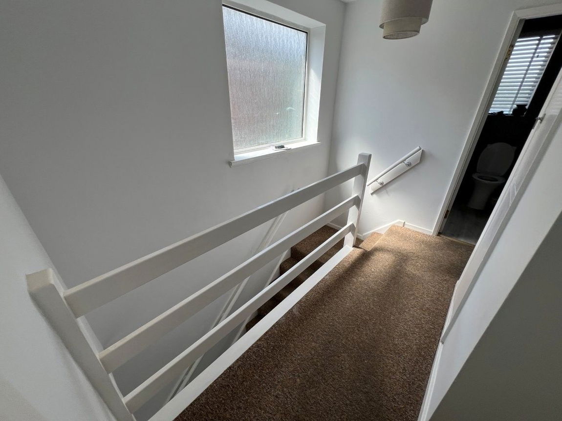 Harrowgate Drive, Birstall, Leicester, LE4