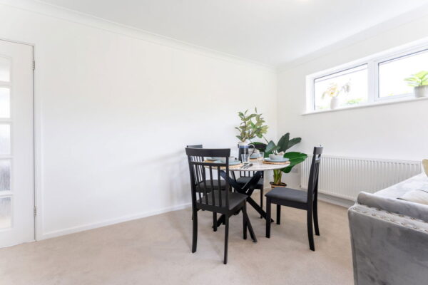 Glebe Road Queniborough Leicestershire LE7 3FH