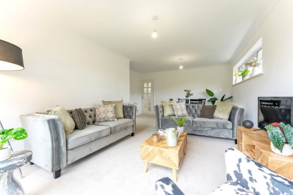 Glebe Road Queniborough Leicestershire LE7 3FH
