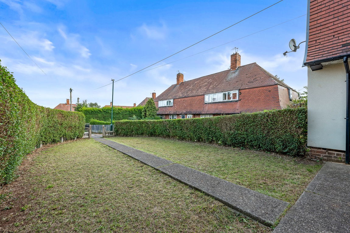 Shepton Crescent, Nottingham, Nottinghamshire, NG8 5QP